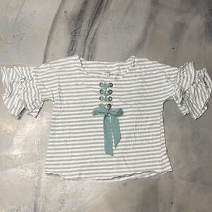 Umgee Striped Lace Up Front Top Sage Green Ruffle Bell Sleeve Boho Size M